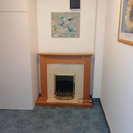 Large ,garsoniera , Flat With Sea View In A Rustic Aria - Apartment *