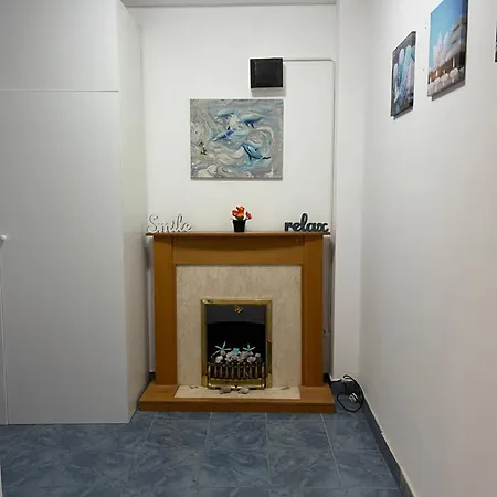 Apartament Large ,garsoniera , Flat With Sea View In A Rustic Aria - *
